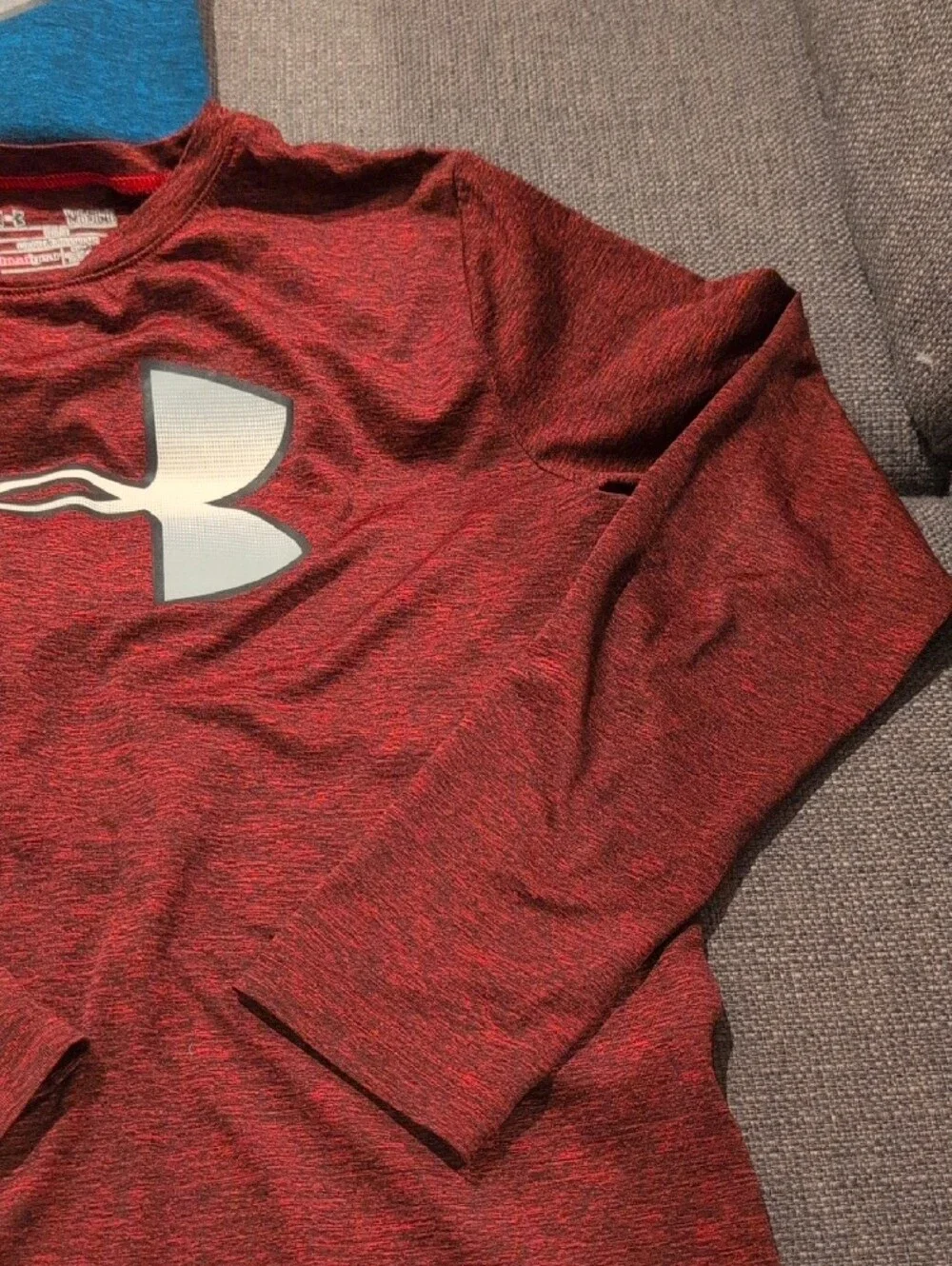 Under Armour Red Heather Long-Sleeve Tee with Reflective Logo (L &XL) Qty 2